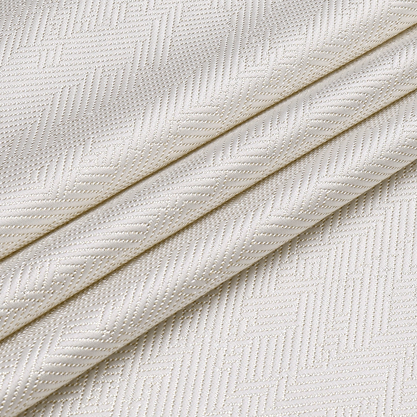 White/Gold Desert Jacquard Tablecloth #1336